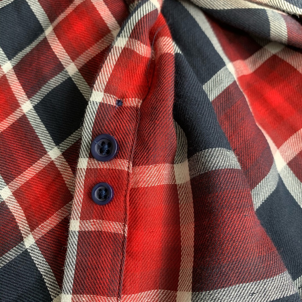 Men long sleeve button down - Picture 6 of 7